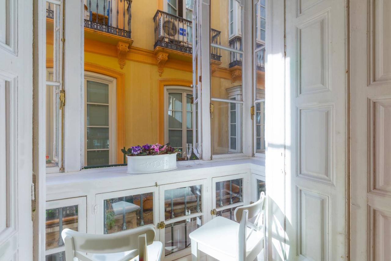 Puerta De Larios: Central Three-Bedroom Apartment With Balconies And Patio Μάλαγα Εξωτερικό φωτογραφία