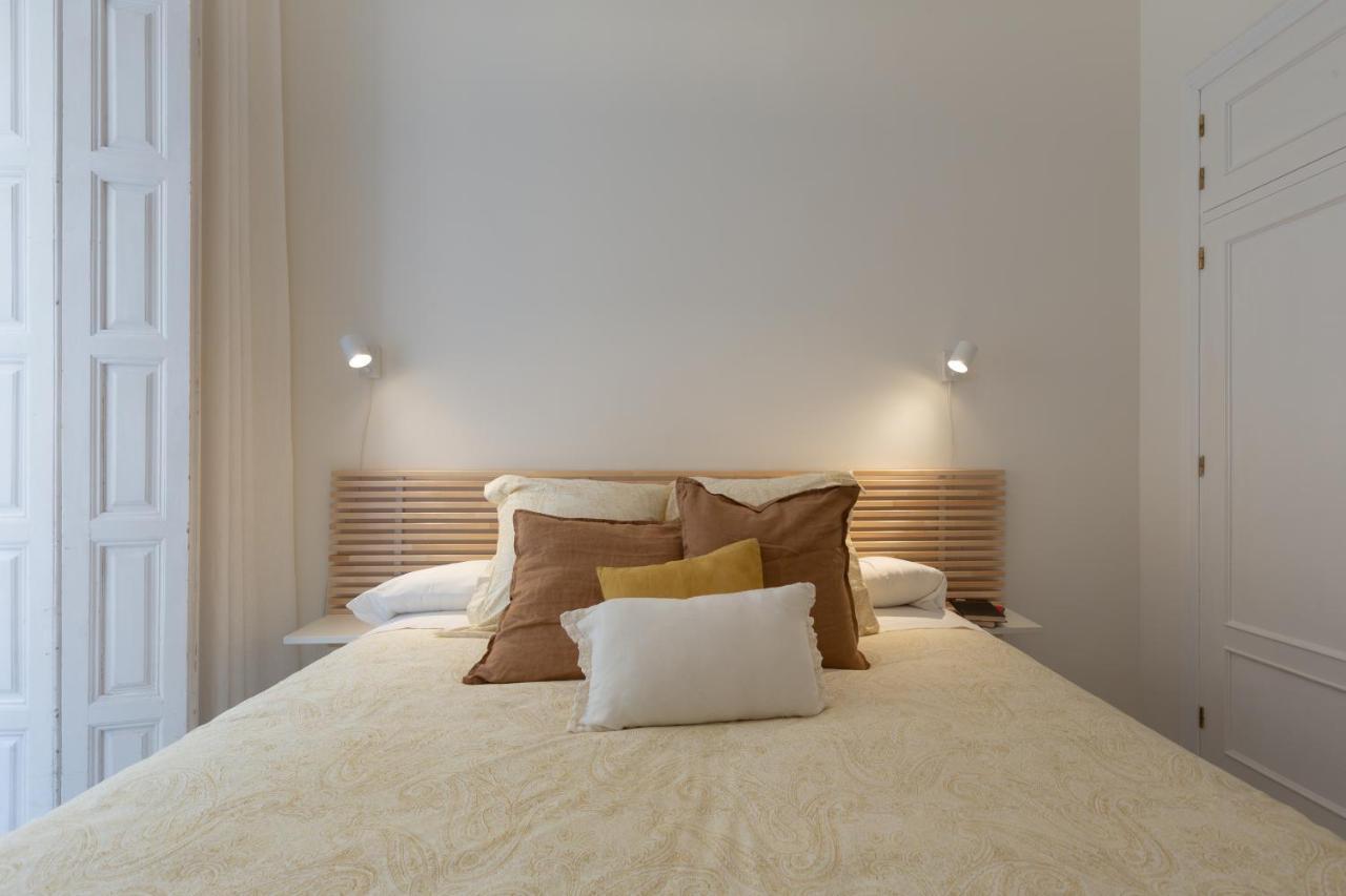 Puerta De Larios: Central Three-Bedroom Apartment With Balconies And Patio Μάλαγα Εξωτερικό φωτογραφία