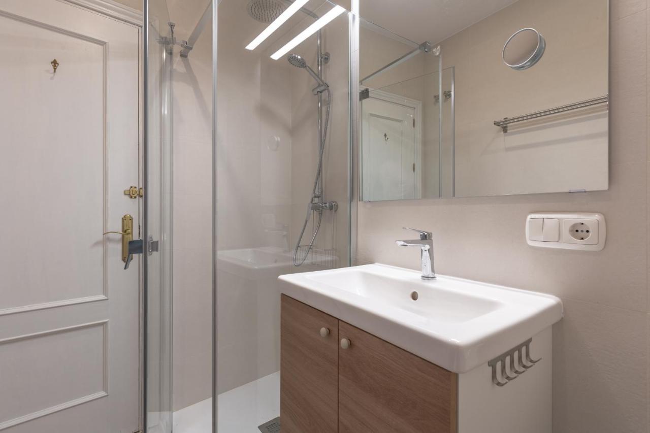 Puerta De Larios: Central Three-Bedroom Apartment With Balconies And Patio Μάλαγα Εξωτερικό φωτογραφία