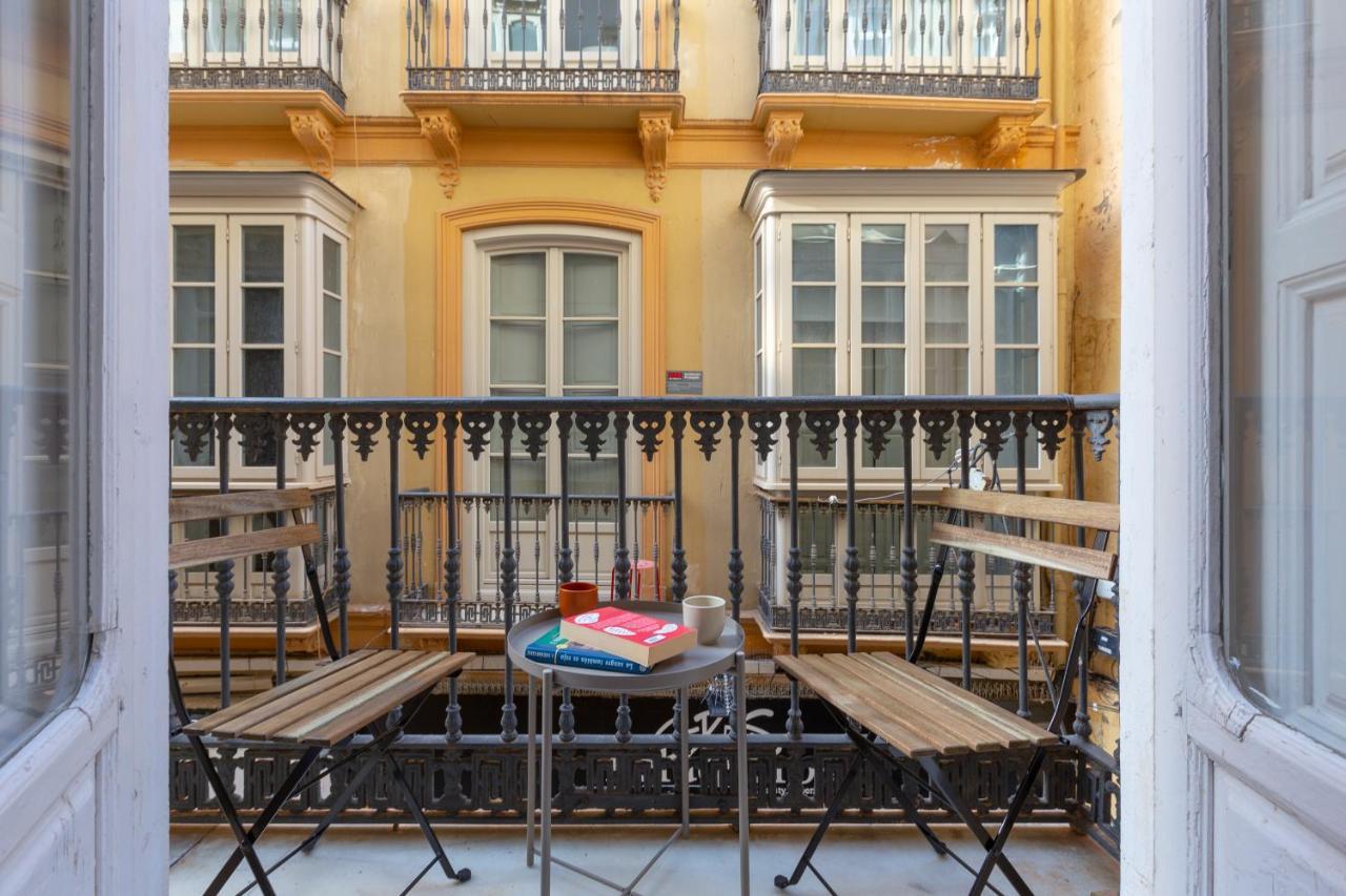 Puerta De Larios: Central Three-Bedroom Apartment With Balconies And Patio Μάλαγα Εξωτερικό φωτογραφία